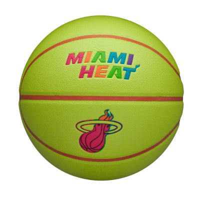 Wilson NBA Team Neon Basketball Miami Heat 7 - Rumena - Žoga Wilson NBA Team Neon Basketball Miami Heat 7 - Rumena - Žoga